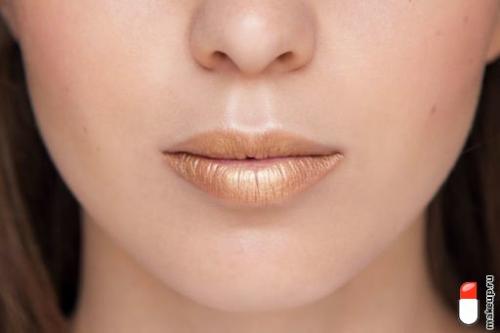 Как сделать макияж, который сделает ваши губы полными и объемными. Как увеличить губы с помощью макияжа?