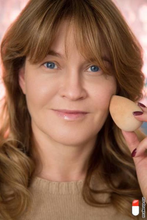 Какие продукты и инструменты лучше использовать для макияжа после 40 лет. Особенности возрастного макияжа после 40 лет