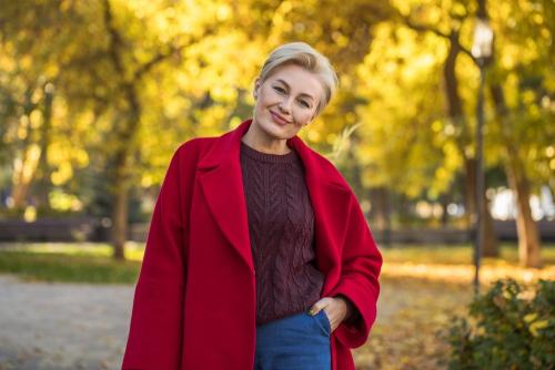 Как поддерживать здоровье волос и ногтей в 40 лет и старше