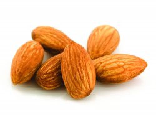 Какую пользу могут принести орехи и ягоды для сердечной системы. ТОП 10 орехов для здоровья сердечно-сосудистой системы