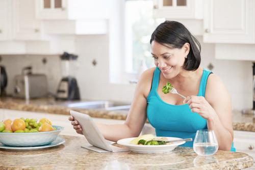 Как составить рацион правильного питания для женщин после 40 лет 01